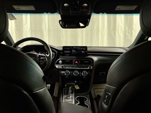 Used 2023 Genesis G70 2.0T w/ Sport Prestige Package image 17