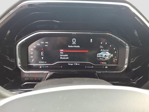 Used 2024 GMC Sierra 1500 SLT image 22