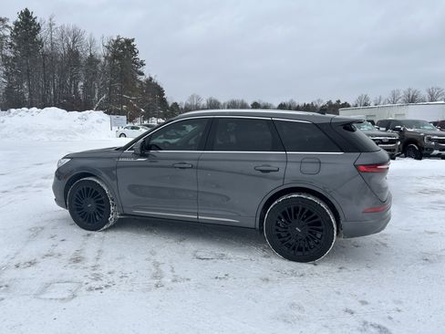 Used 2021 Lincoln Corsair Reserve w/ Equipment Group 201A image 6