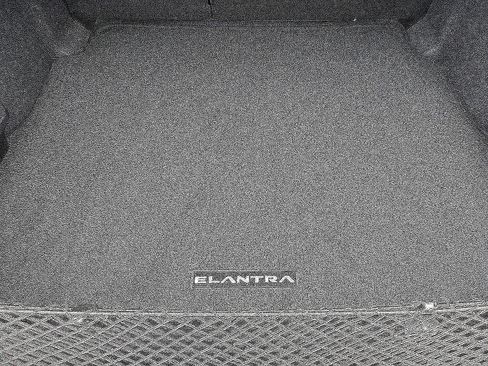 Used 2024 Hyundai Elantra SEL w/ Convenience Package image 13