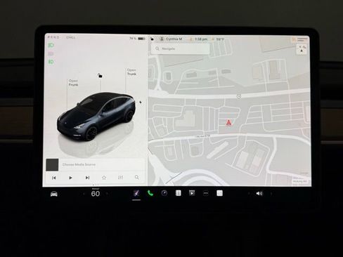 Used 2024 Tesla Model Y Performance AWD/4WD image 22