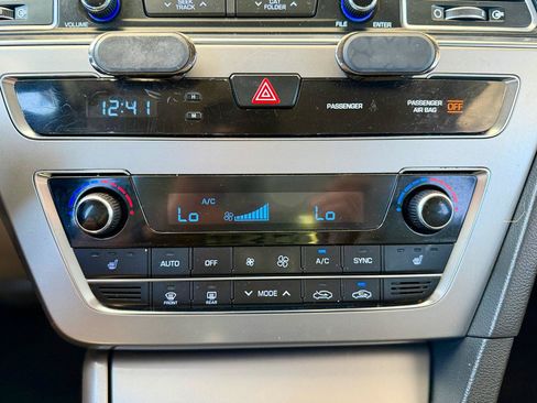 Used 2015 Hyundai Sonata Sport w/ Option Group 03 FWD image 19