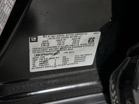 Used 2023 Buick Envision Essence w/ Sport Touring Package AWD/4WD image 35