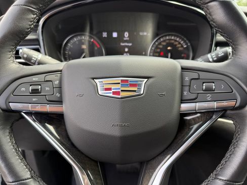 Used 2023 Cadillac XT6 Premium Luxury w/ Technology Package AWD/4WD image 22