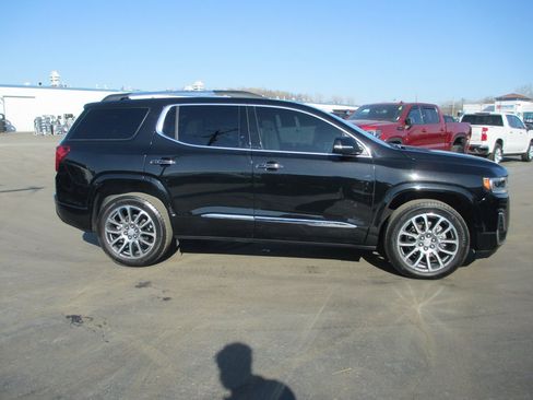 Certified 2023 GMC Acadia Denali image 4