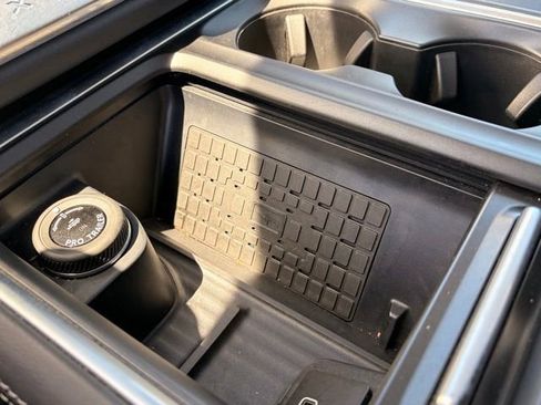 Used 2025 Ford Expedition Platinum AWD/4WD image 26