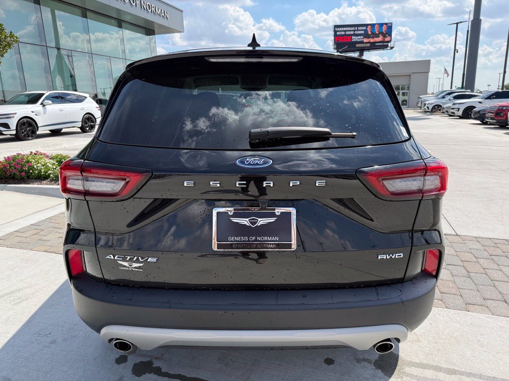 Used 2024 Ford Escape Active AWD/4WD image 24