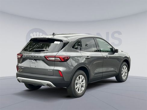 New 2026 Ford Escape Active w/ Cold Weather Package image 7
