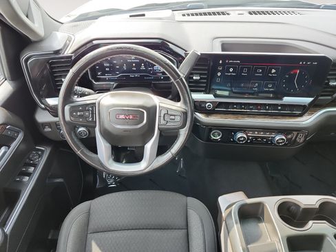 Used 2022 GMC Sierra 1500 Elevation AWD/4WD image 12