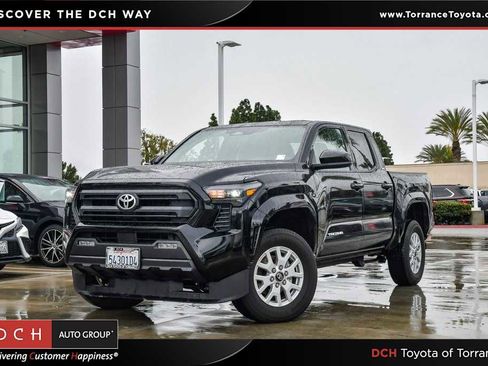 Certified 2025 Toyota Tacoma SR5 image 1