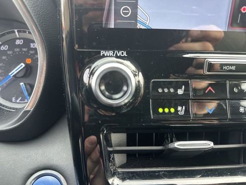 Used 2020 Toyota Highlander Platinum image 14