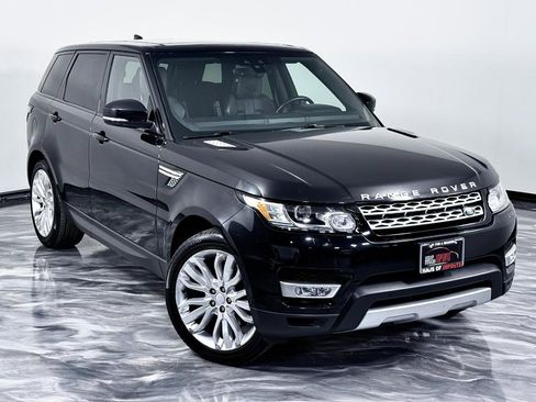 Used 2017 Land Rover Range Rover Sport HSE AWD/4WD image 3