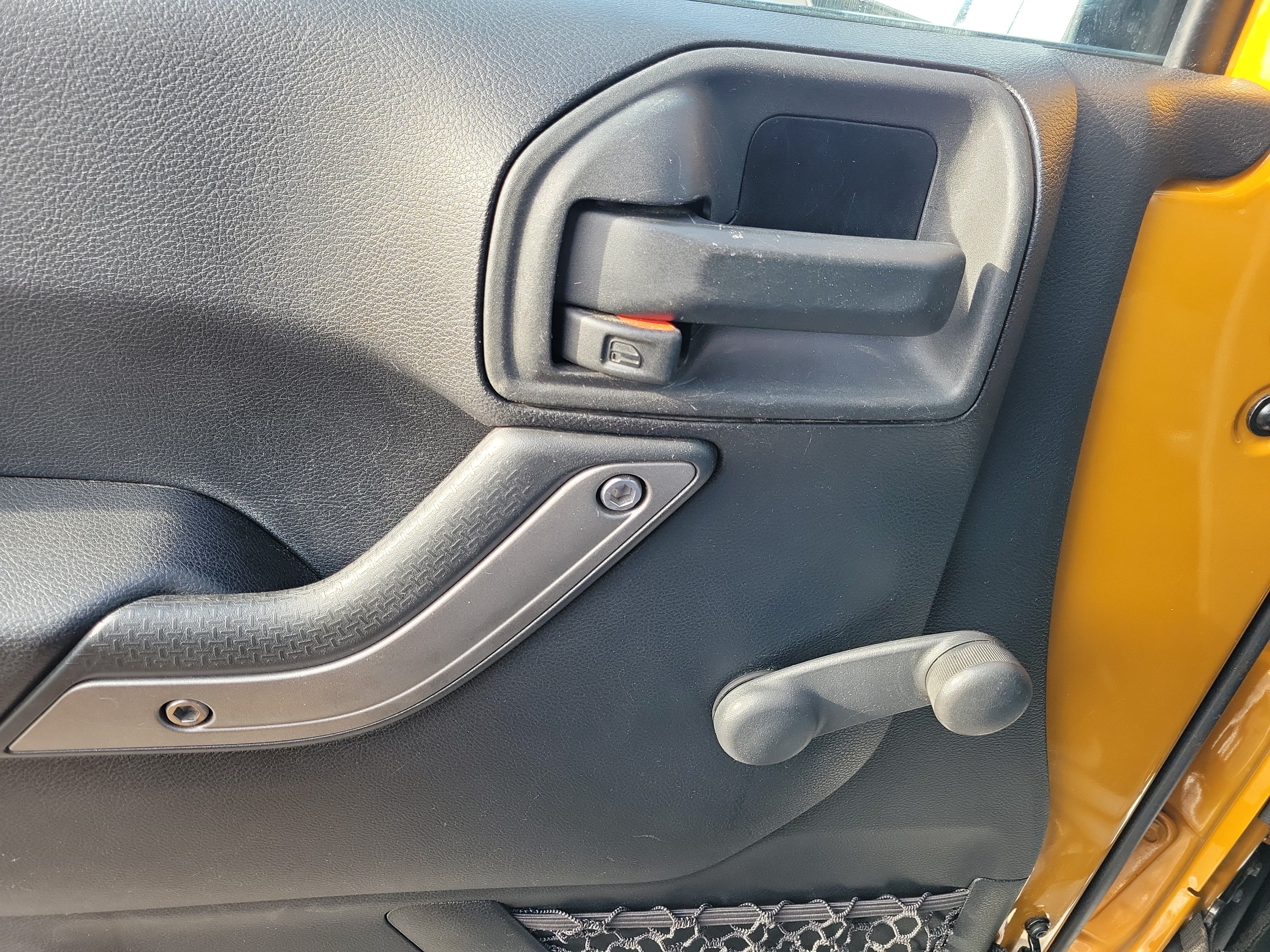 Used 2014 Jeep Wrangler Sport AWD/4WD image 17
