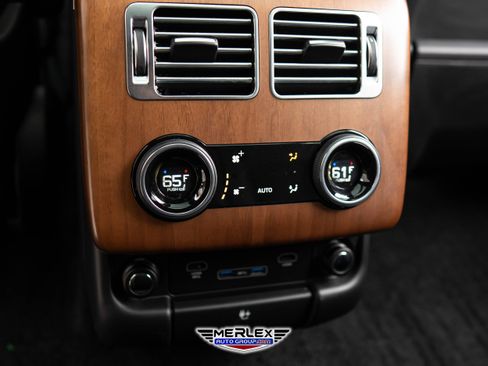 Used 2018 Land Rover Range Rover Long Wheelbase Supercharged image 24