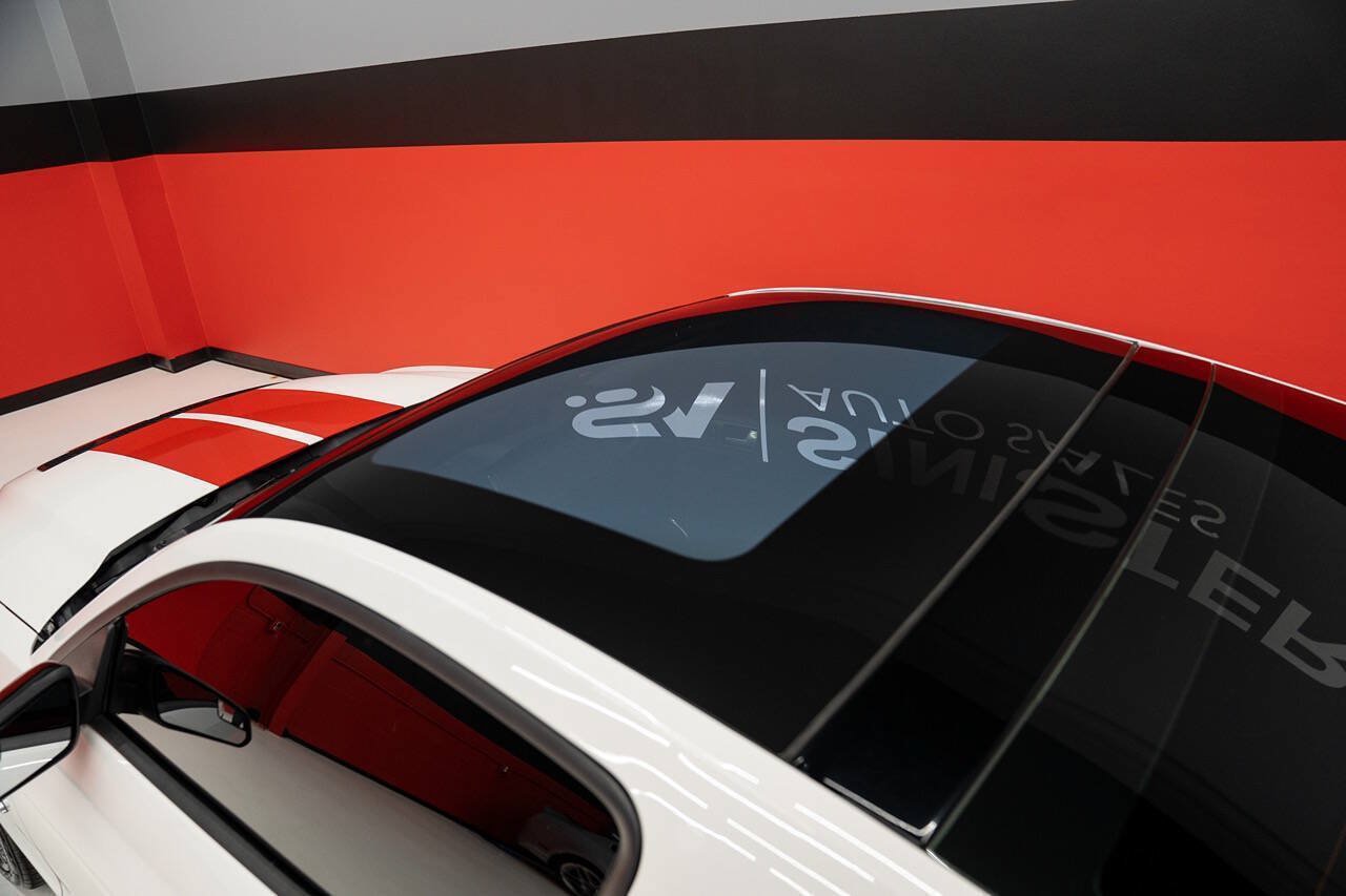 Used 2013 Ford Mustang Shelby GT500 RWD image 24