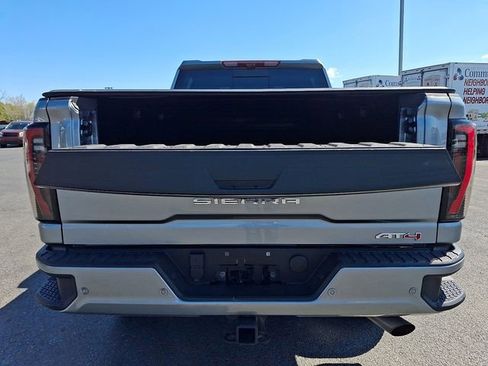 Certified 2024 GMC Sierra 2500 AT4 w/ AT4 Premium Plus Package AWD/4WD image 32