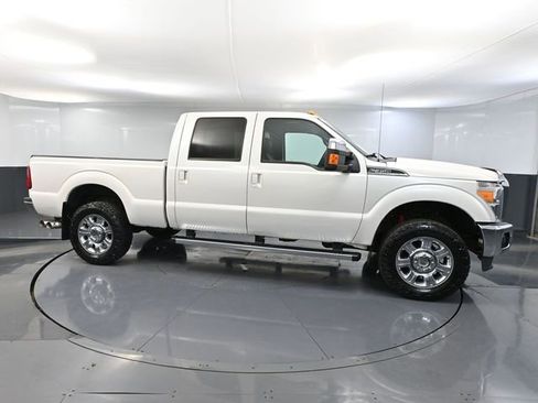 Used 2016 Ford F350 Lariat w/ Lariat Ultimate Package image 3