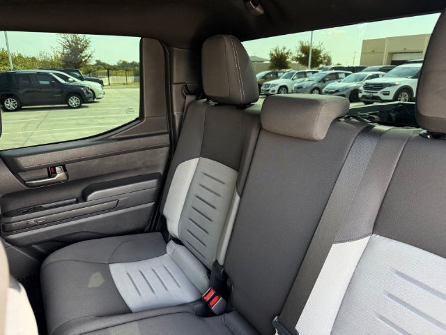 Used 2024 Toyota Tacoma TRD Sport AWD/4WD image 29
