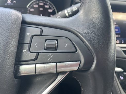 Certified 2024 Cadillac XT6 Luxury w/ LPO, Floor Liner Package image 9