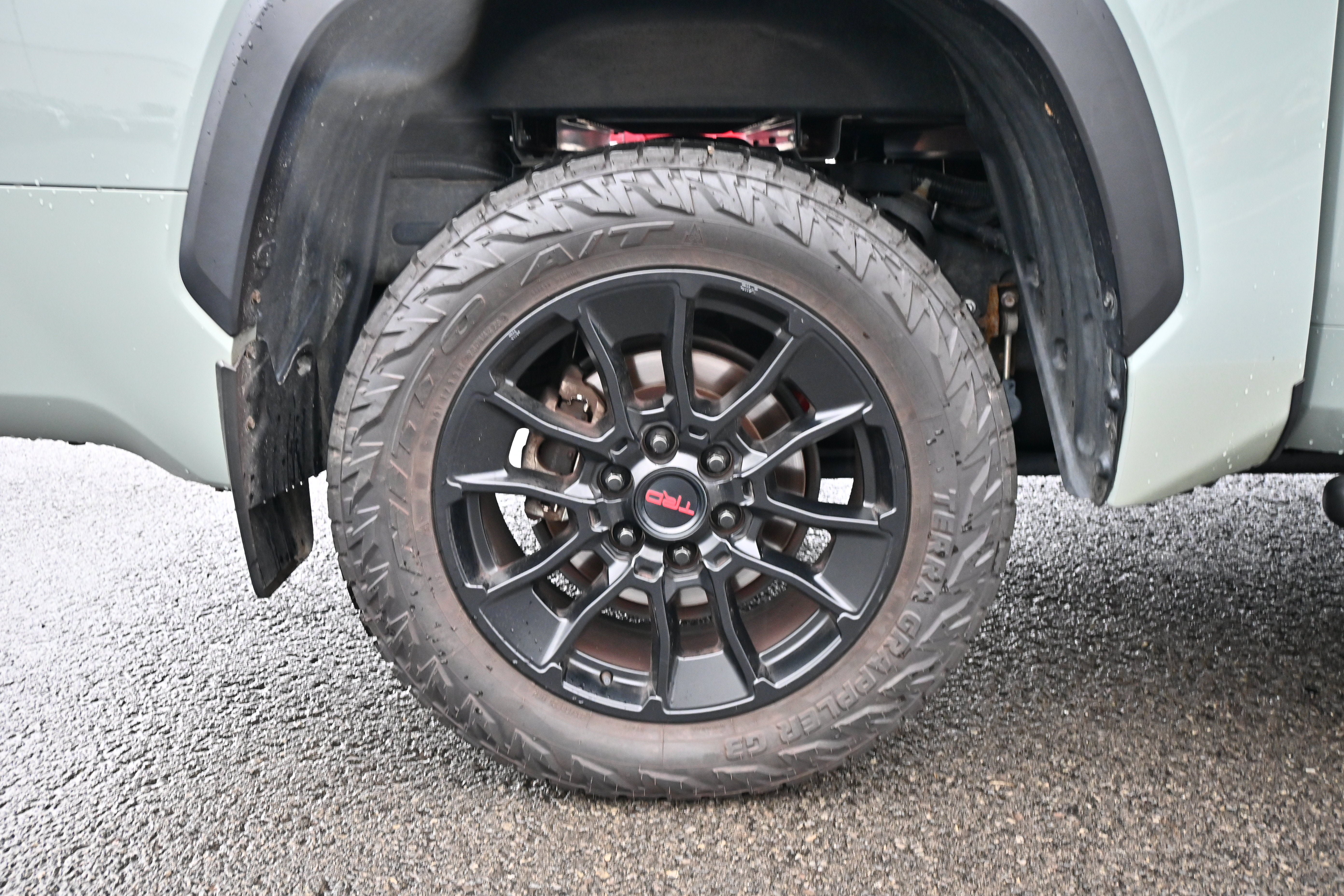 Used 2022 Toyota Tundra Limited w/ TRD Off-Road Package AWD/4WD image 9