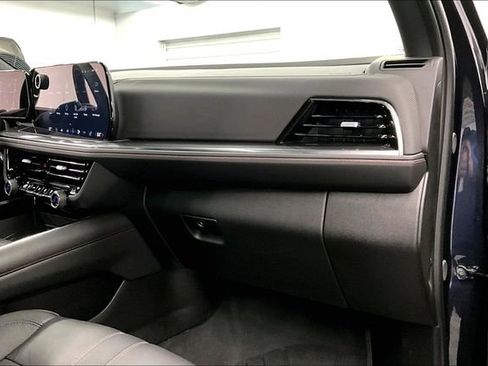 Used 2025 Chevrolet Tahoe RST w/ RST Capability Package AWD/4WD image 20