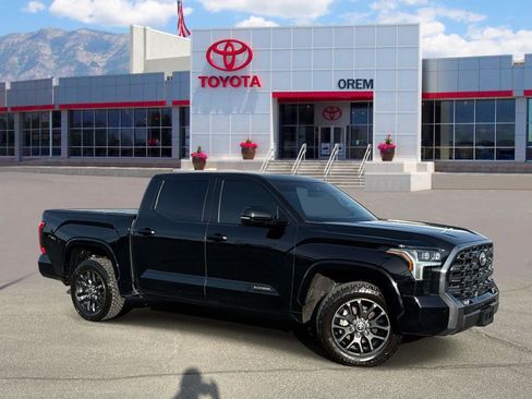 Used 2023 Toyota Tundra Platinum AWD/4WD image 1