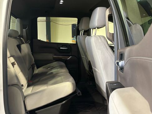 Used 2019 Chevrolet Silverado 1500 LT Trail Boss image 11