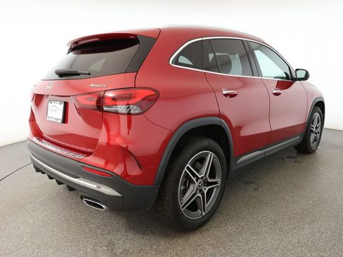 Used 2022 Mercedes-Benz GLA 250 4MATIC image 4