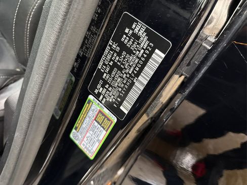 Used 2021 Kia Sorento EX w/ EX AWD X-Line Package image 17