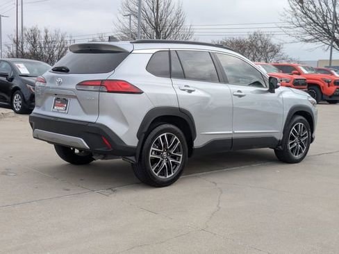 Certified 2026 Toyota Corolla Cross XLE w/ Convenience Package image 6