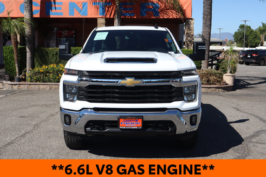Used 2024 Chevrolet Silverado 2500 LT w/ All Star Edition AWD/4WD image 3