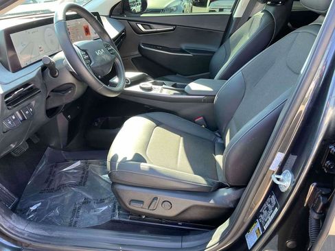 Used 2024 Kia EV6 Light image 16
