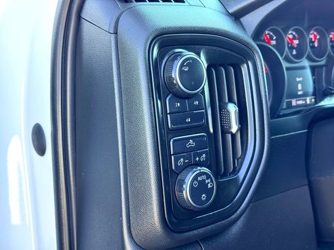 Used 2023 Chevrolet Silverado 2500 W/T w/ Gooseneck/5TH Wheel Package image 14