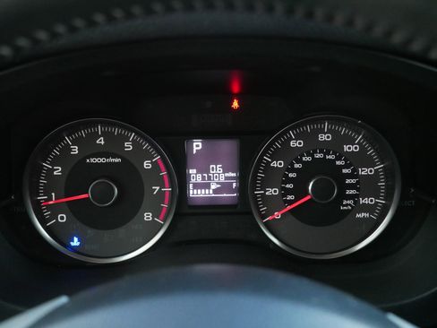 Used 2016 Subaru Forester 2.5i Limited image 21