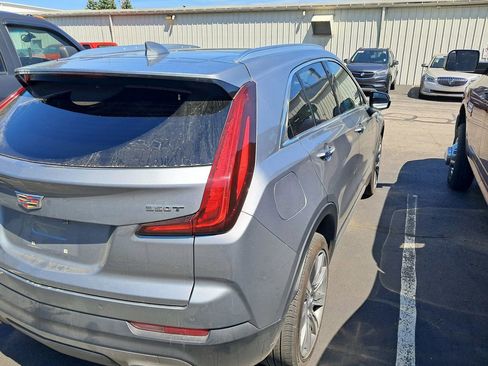 Used 2023 Cadillac XT4 Premium Luxury w/ Cold Weather Package AWD/4WD image 7