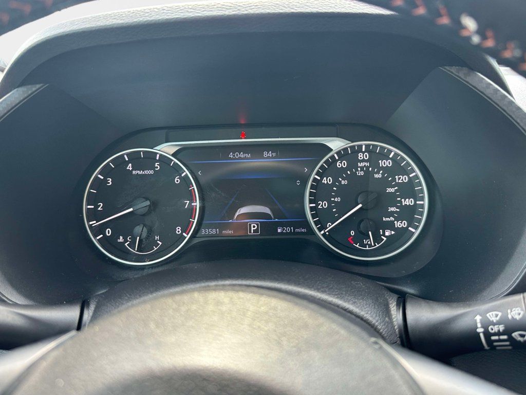 Certified 2023 Nissan Sentra SR w/ SR Premium Package FWD image 31