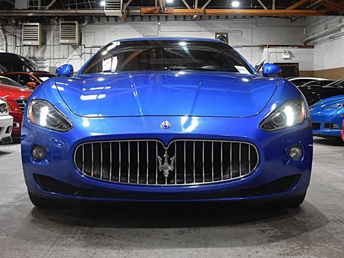 Used 2015 Maserati GranTurismo Convertible RWD image 3