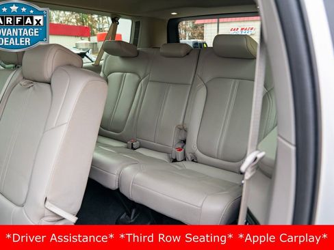 Used 2024 Jeep Wagoneer L Series II image 18