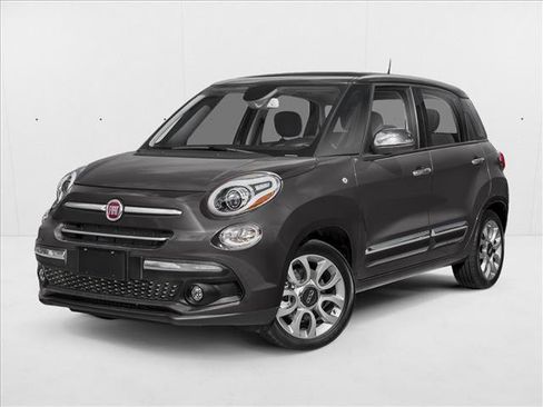 Used 2018 FIAT 500L Trekking image 1