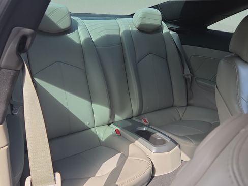 Used 2011 Cadillac CTS Coupe RWD image 12