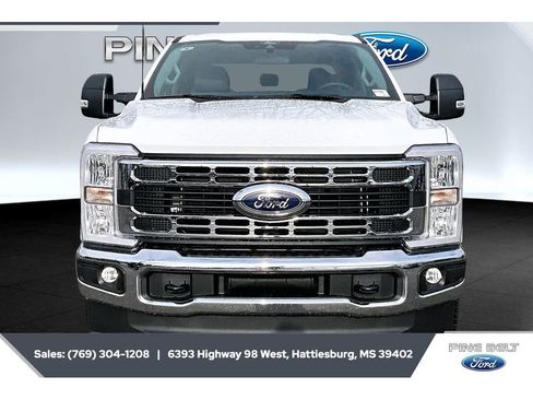 New 2026 Ford F250 XLT AWD/4WD image 3
