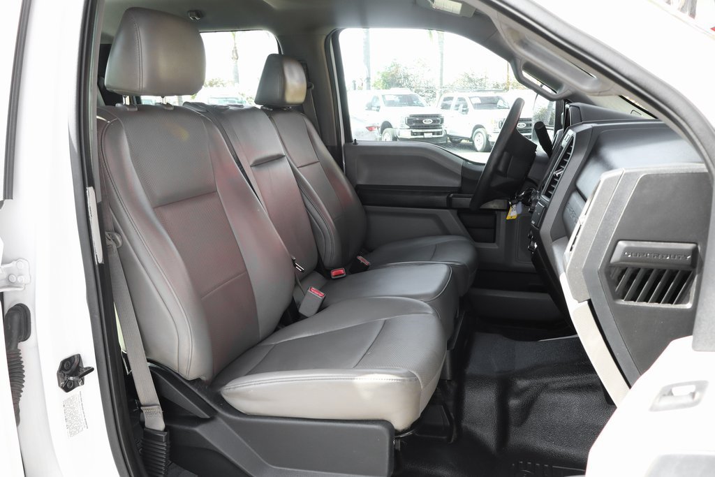 Used 2017 Ford F550 2WD Crew Cab Super Duty image 44