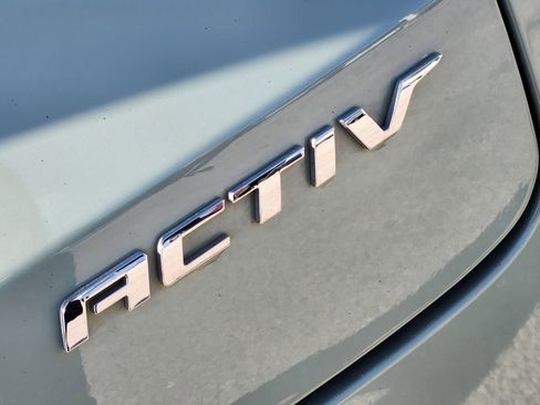 Used 2025 Chevrolet TrailBlazer ACTIV w/ Convenience Package FWD image 10