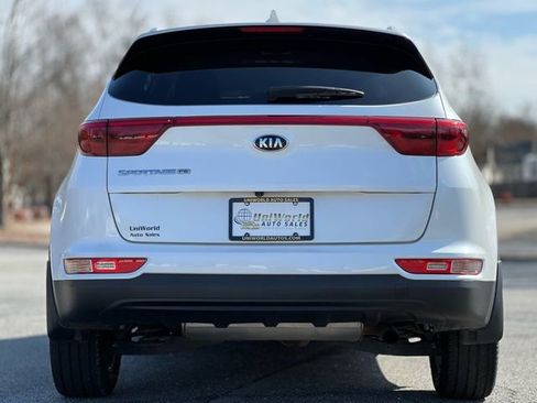 Used 2017 Kia Sportage LX FWD image 6