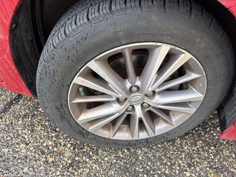Used 2014 Toyota Corolla LE Premium FWD image 5