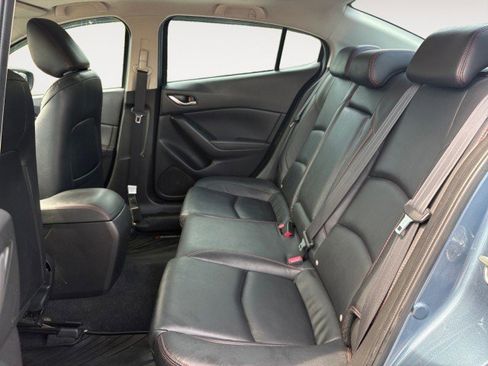 Used 2015 MAZDA MAZDA3 i Grand Touring image 8