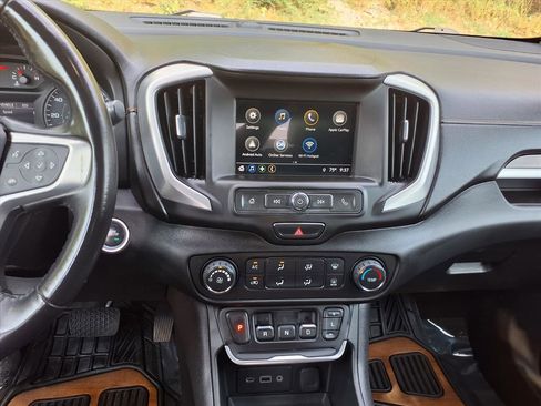 Used 2018 GMC Terrain SLE image 15