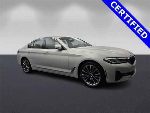 Certified 2023 BMW 530i w/ Convenience Package image 1