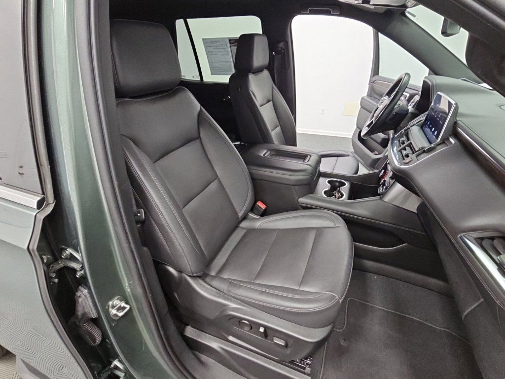 Used 2023 Chevrolet Tahoe LT AWD/4WD image 41