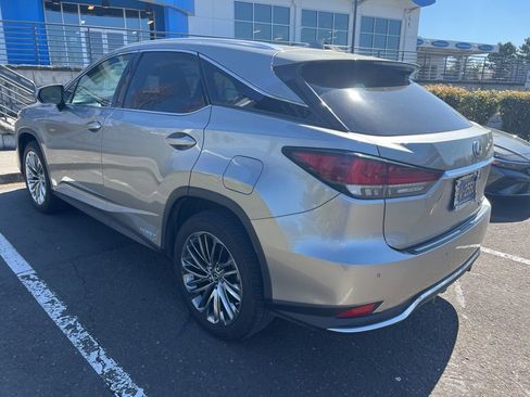 Used 2022 Lexus RX 450h AWD w/ Luxury Package image 6